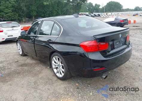 2015 BMW 320 I z USA, uszkodzony, nr VIN WBA3B1C51FK137768